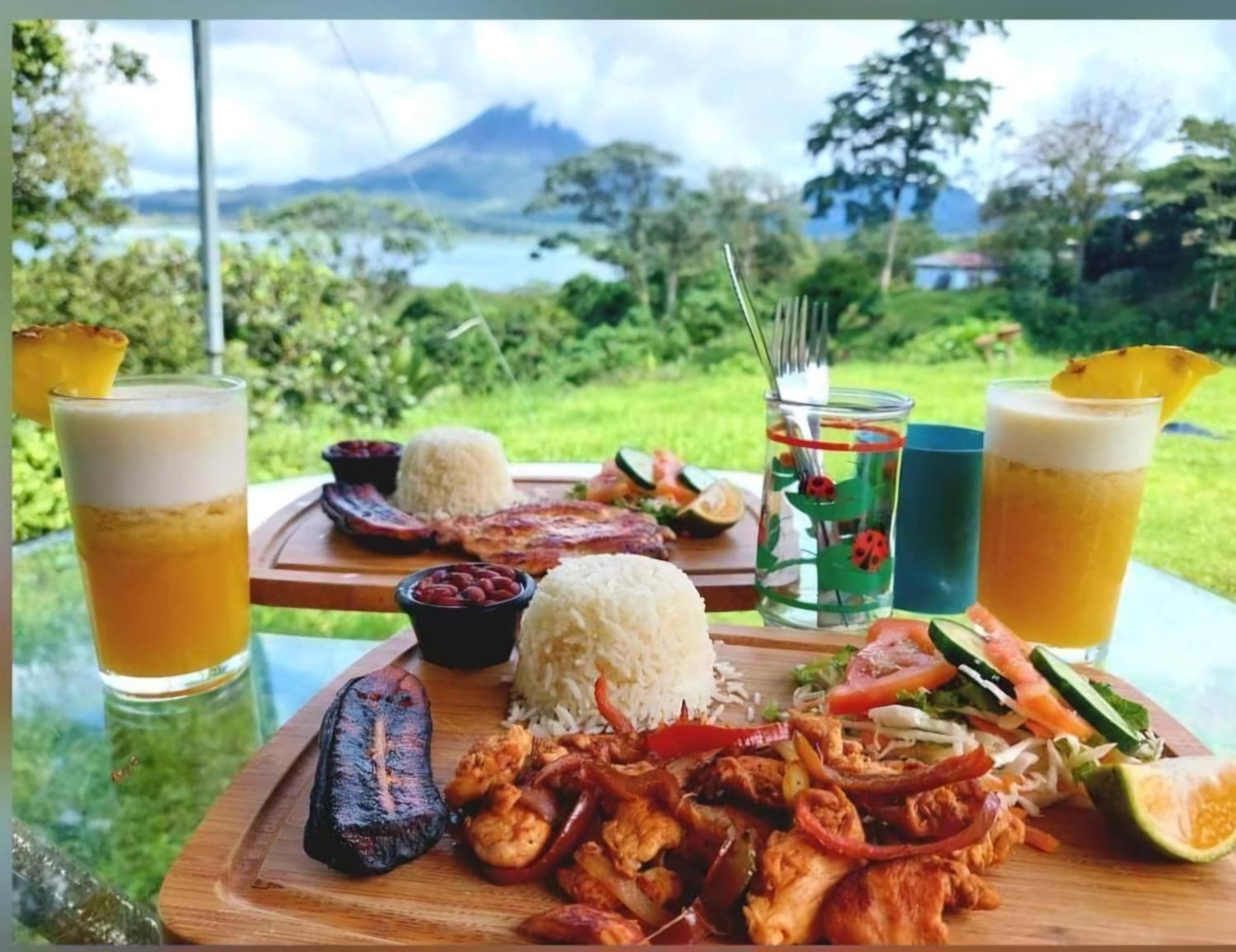 Rustico Villa Arenal La Fortuna Exterior foto